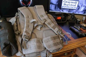 511 rush 72 tactical backpack shoulder and hip straps